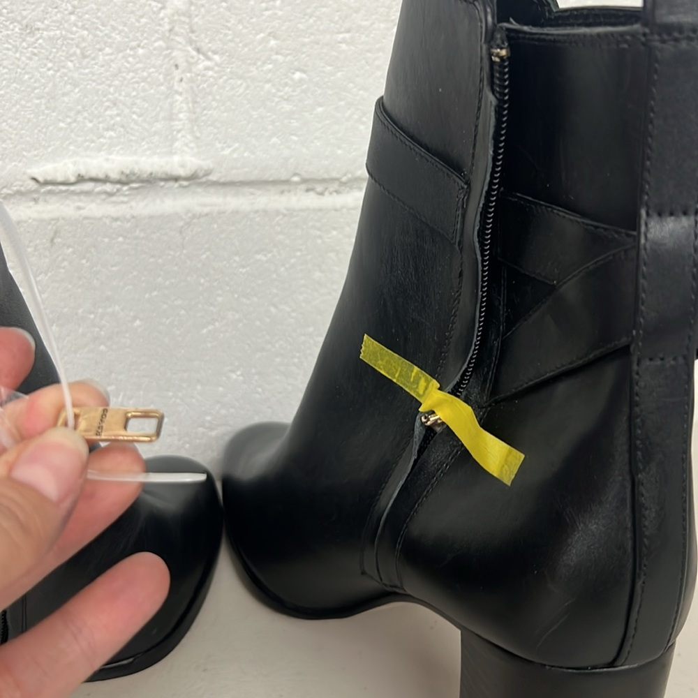 Coach sz6 black Olivia bootie boot leather high heel sexy  w/hang tag side zip - Picture 4 of 8